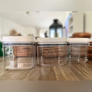 Better Homes & Gardens Flip-Tite Food Storage Container Set- Set of 3
